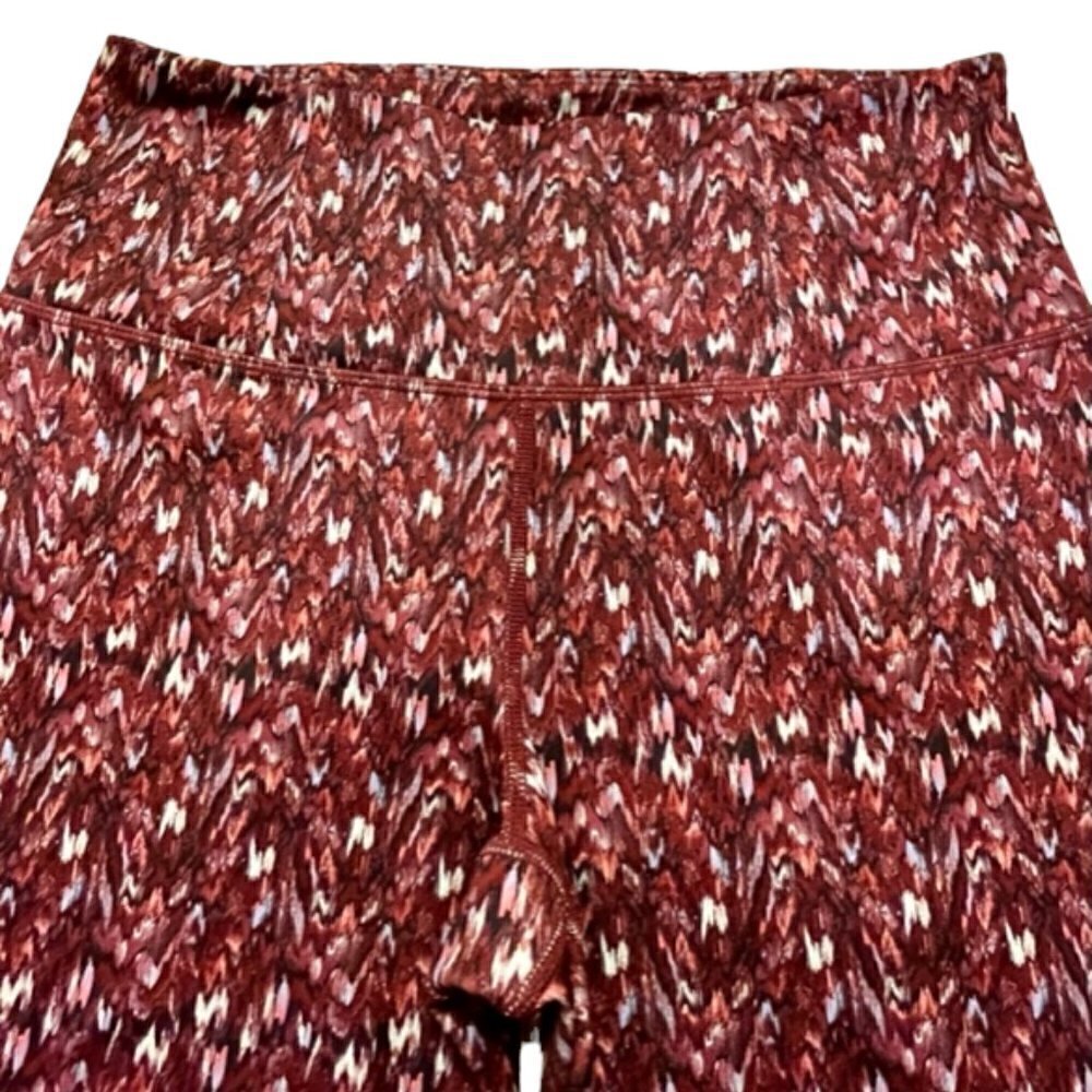 Manduka NWOT Women's Yoga Legging Essential Capri in Adaptation Print Burgundy M - Picture 7 of 14